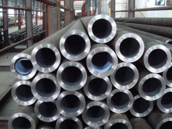 Seamless steel pipe