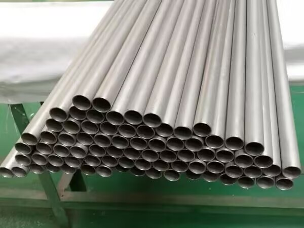TP304 stainless steel pipe
