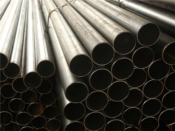 Seamless steel pipes