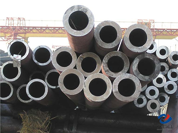 Hot rolled pipes