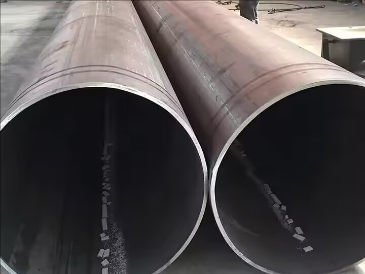 LSAW steel pipe