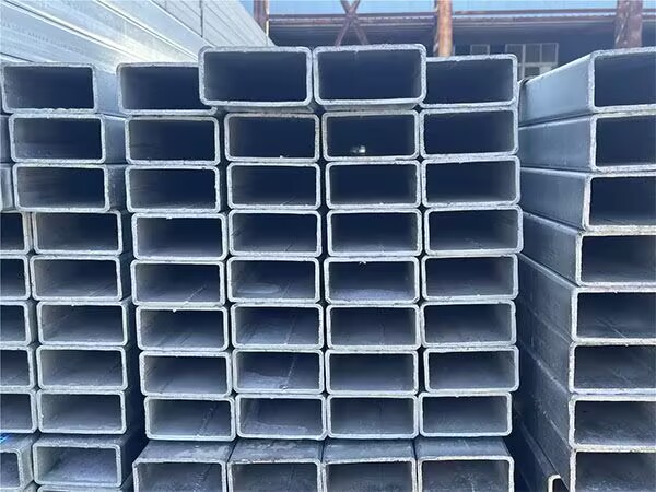 Rectangular tube
