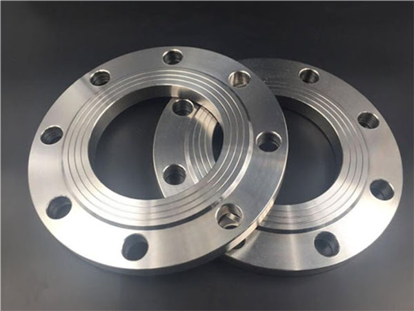 Stainless steel flanges