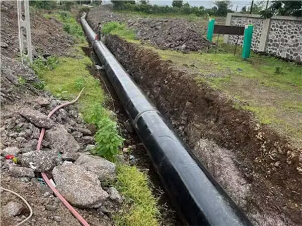 Carbon steel water pipe