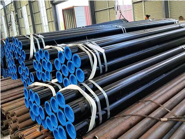 API carbon steel pipes