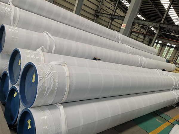 Stainless steel pipes