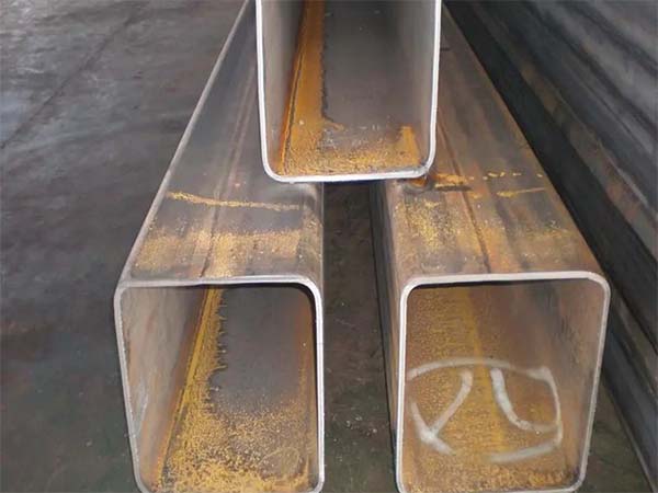 Rectangular tubes