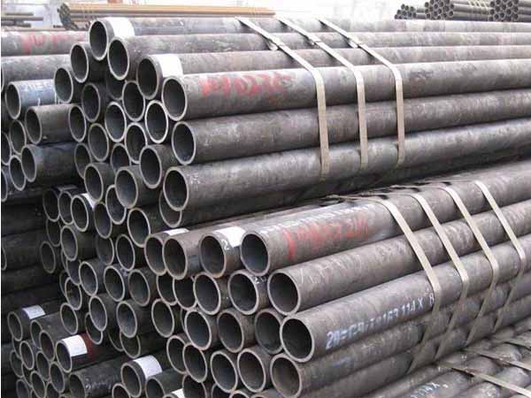 Seamless steel pipe