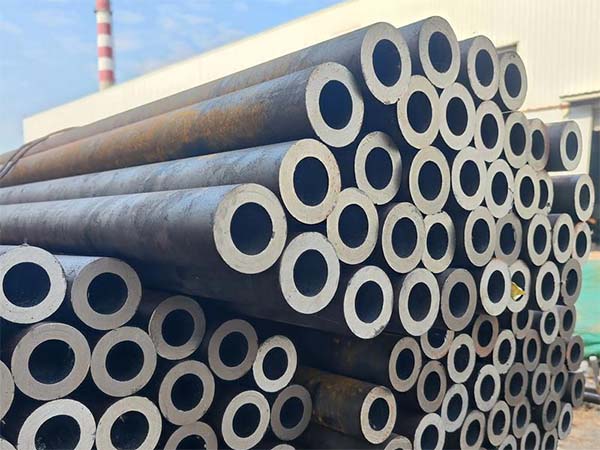 Carbon steel seamless pipe