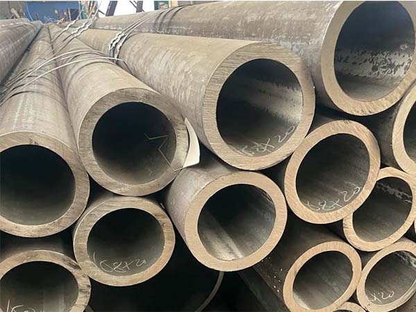 Seamless Alloy Pipes