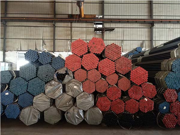 Seamless Carbon Steel Pipes Seamless Carbon Steel Pipes